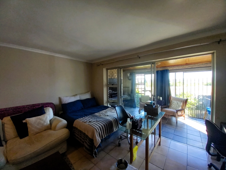 To Let 2 Bedroom Property for Rent in Goedemoed Western Cape